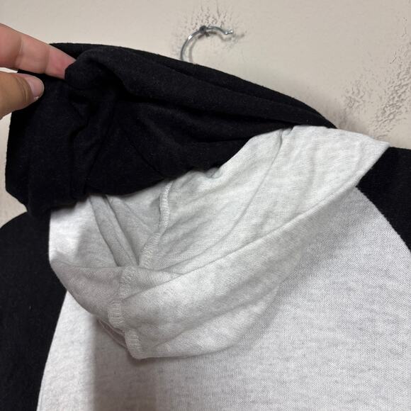 Maple Sage Womens Size Small Colorblock Hoodie Tunic White Black Long Sleeves - Picture 9 of 9